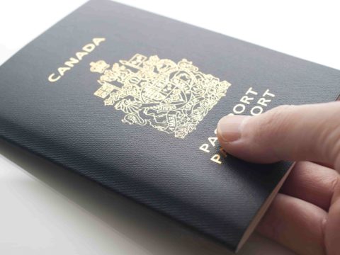 Government Resumes Canadian Citizenship Tests Online